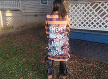 Cargar imagen en el visor de la galería, MIXED PRINT PATCHWORK CARDIGAN
